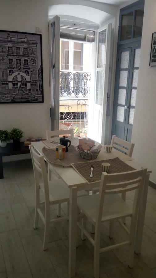 Casa Nonna Emma Apartment Iglesias Luaran gambar